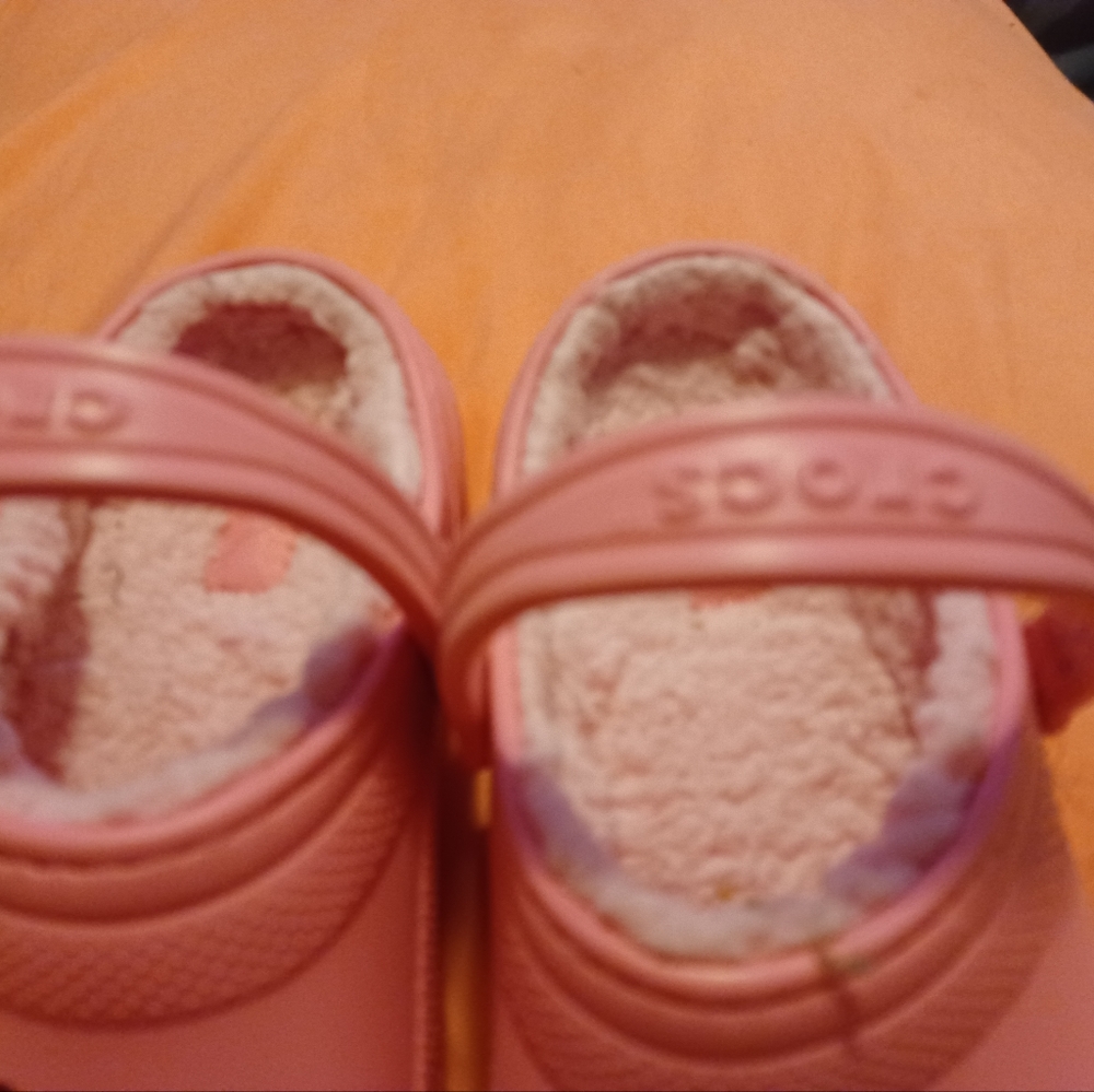 Girls Crocs - Picture 5 of 7